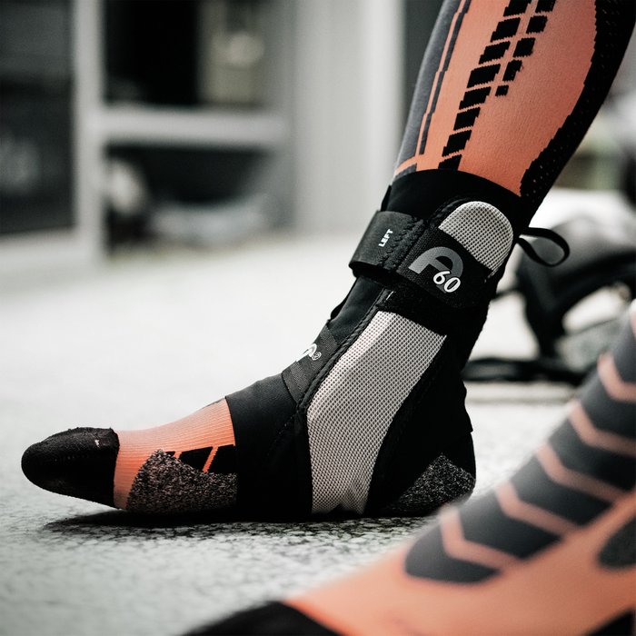 Product Image of AIRCAST Sprunggelenk-Orthese A60, Knöchelstabilisierung Umknickschutz, atmungsaktiv, anpassbar, schwarz