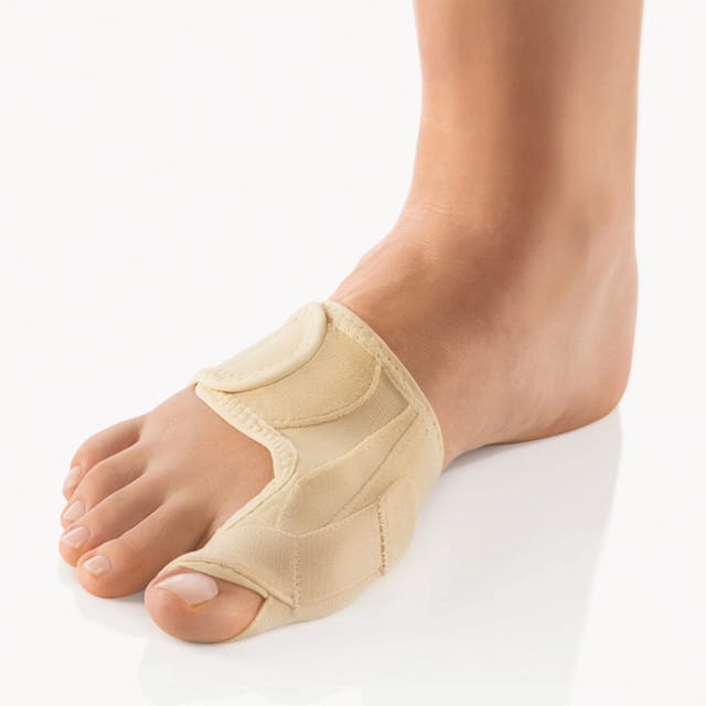 Gallery Image of Bort Hallux-Valgus-Schiene PediSoft TexLine, Korrekturschiene Großzehe Tag und Nacht, Memory-Effekt, beige