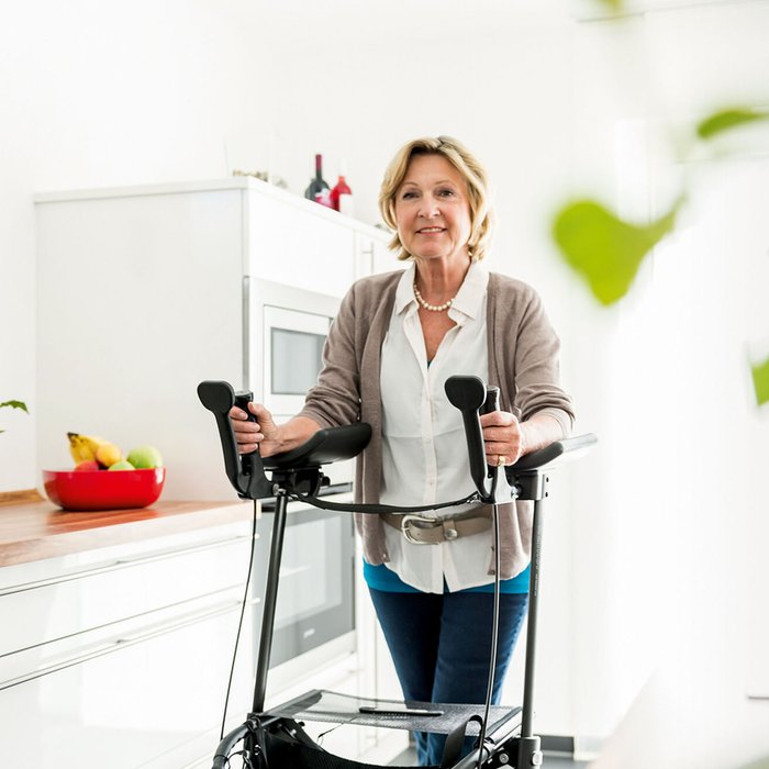 Product Image of Sunrise Medical Rollator Gemino 30 Walker, Gehtraining-Rollator mit verstellbaren Unterarmstützen, Rehabilitation