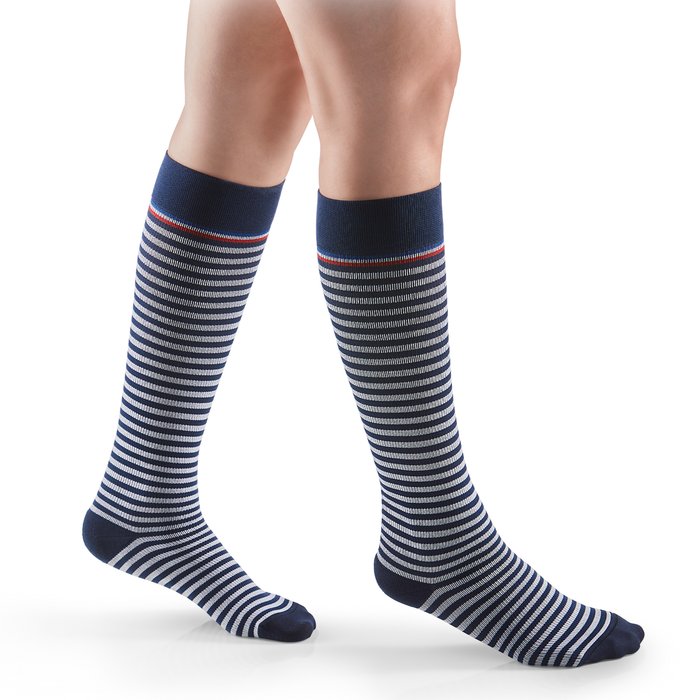 Product Image of Sigvaris Stützstrümpfe Highlight Mariniere for Women, Damen-Kompressionsstrümpfe mit Streifen-Muster, modisch