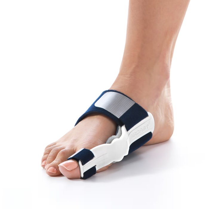 Product Image of AIRCAST Hallux-Valgus-Nachtschiene HalguNight, Korrekturorthese Hallux postoperativ, Memory-Foam, Gelenksystem, weiß